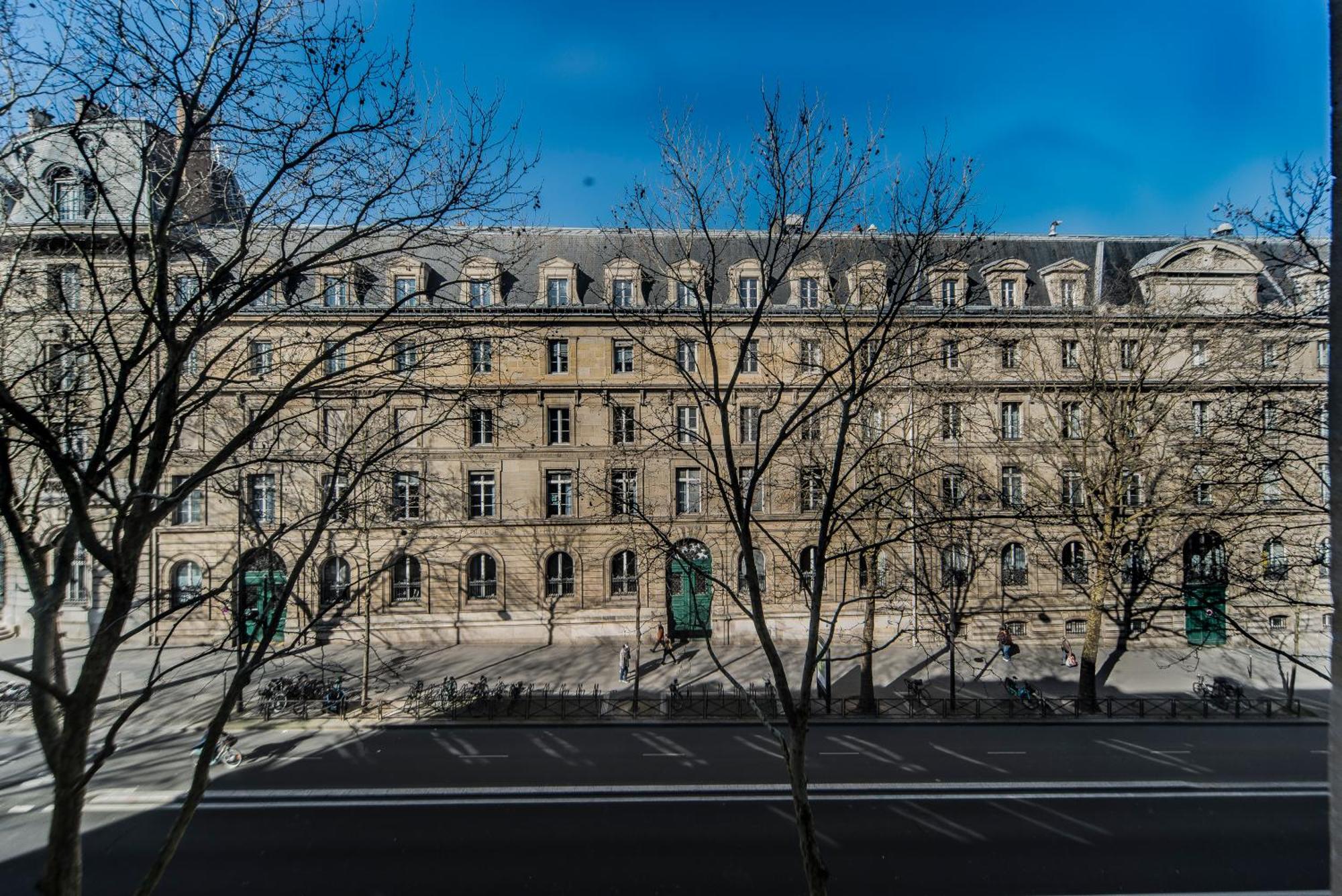 Апартаменти Saint Michel Quartier Latin With Ac Париж Екстер'єр фото